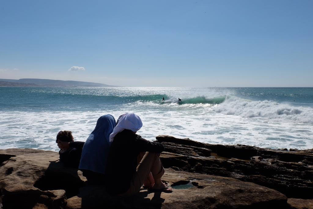 Surf & Travel Camp Bed & Breakfast Taghazout Dış mekan fotoğraf