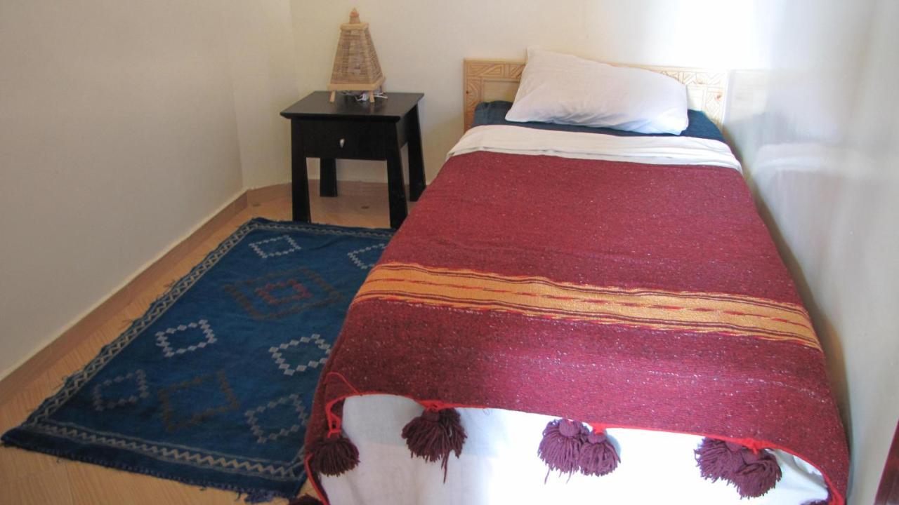 Surf & Travel Camp Bed & Breakfast Taghazout Dış mekan fotoğraf